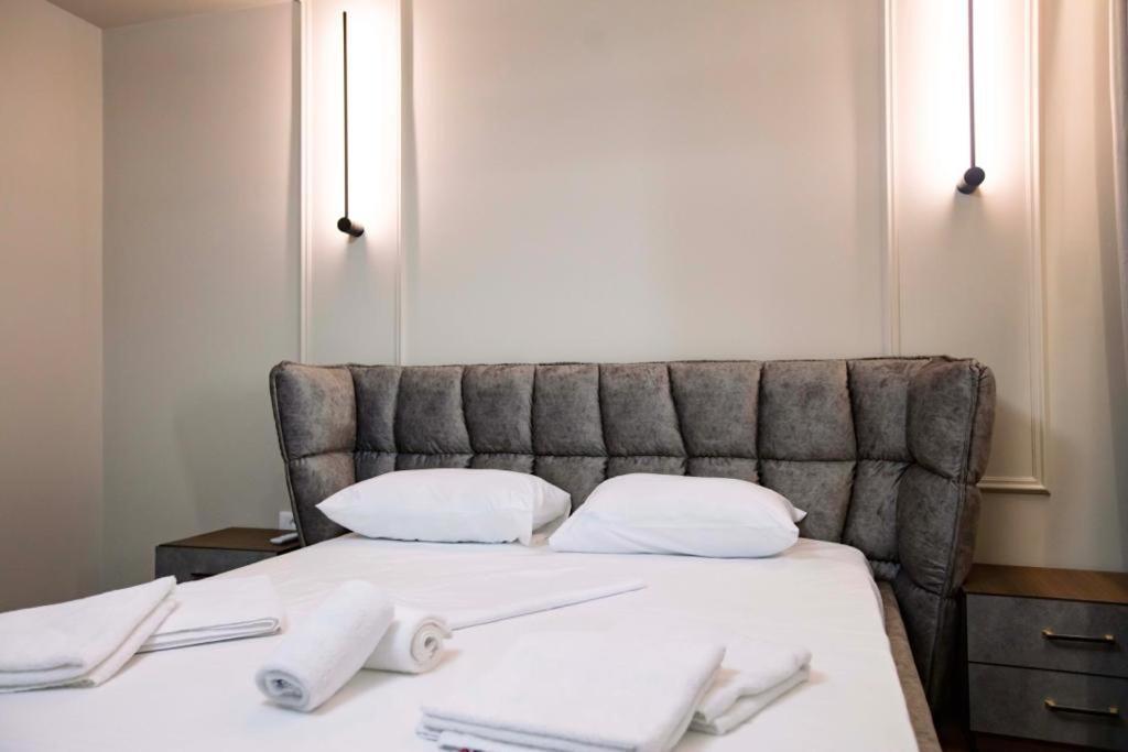 Luxury Apartment At Condor Center Tiranë Luaran gambar